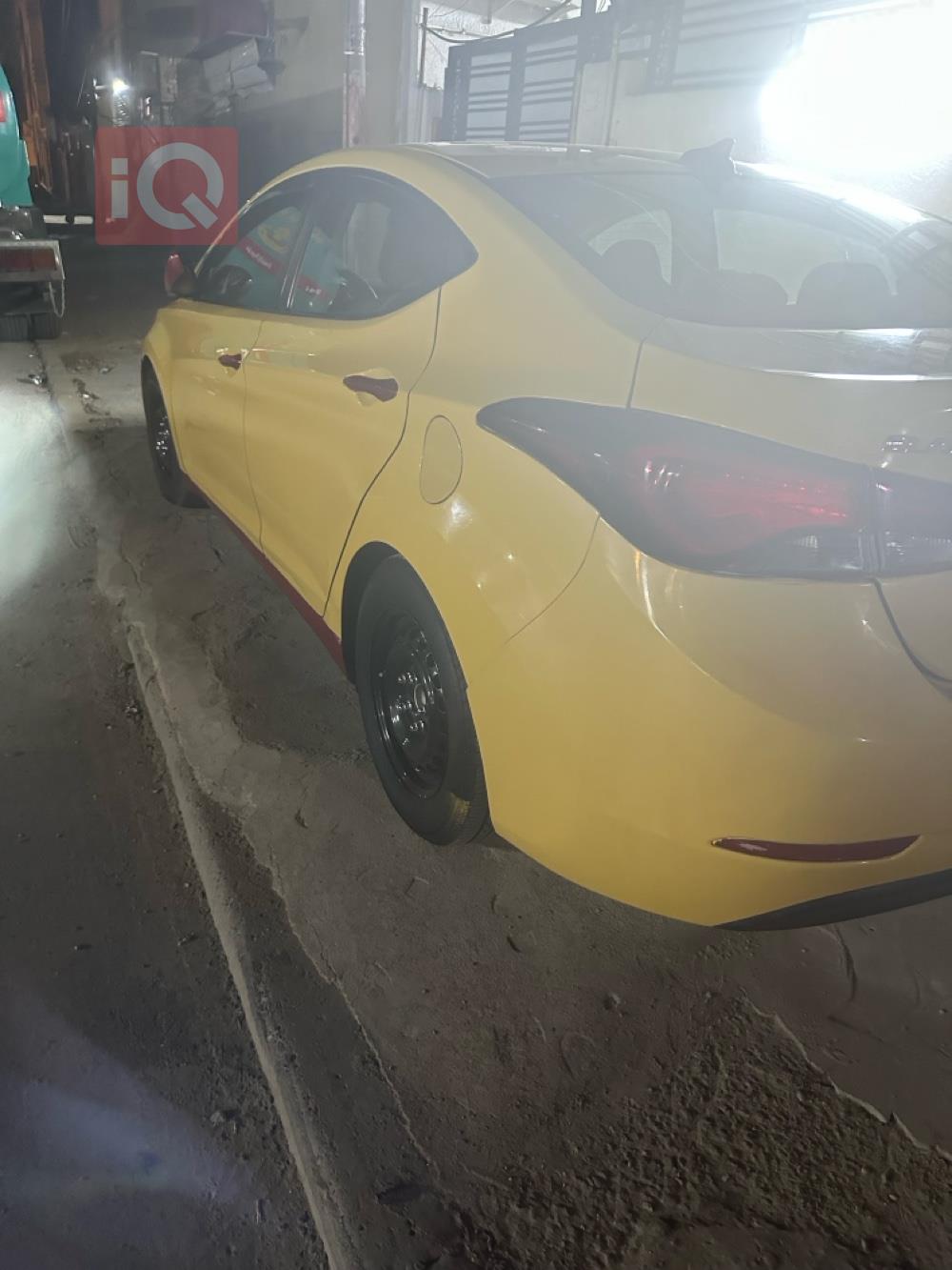 هیوندای ئەلەنترا
